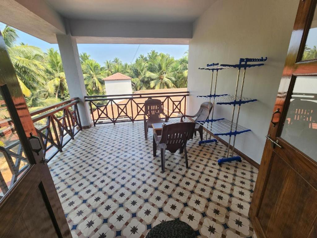 Coastal Suites Apart Hotel ---- 8 Minutes Walk To Beach Бенаулим Екстериор снимка